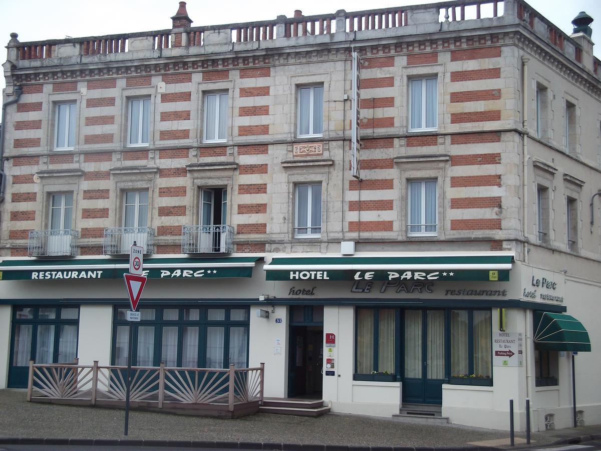 Hotel Restaurant Le Parc Moulins  Ngoại thất bức ảnh