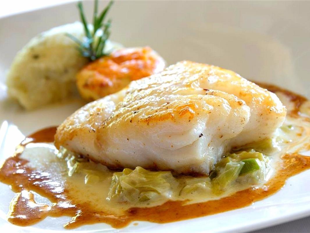 Hotel Restaurant Le Parc Moulins  Ngoại thất bức ảnh